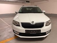Gebraucht Skoda Octavia Ambition 110 PS (80 kW) 2016 Weiß Kombi