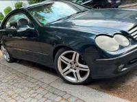 Gebraucht Mercedes CLK320 Elegance 218 PS (160 kW) 2003 Schwarz