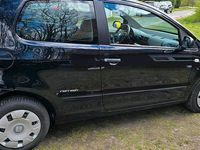 Gebraucht VW Fox 54 PS (39 kW) 2010 Schwarz Kleinwagen