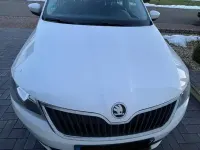 Gebraucht Skoda Rapid Ambition 105 PS (77 kW) 2014 Weiß Kleinwagen