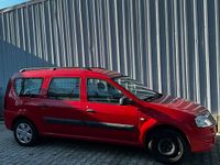 Gebraucht Dacia Logan 87 PS (63 kW) 2009 Rot Limousine