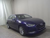 Gebraucht Audi A4 Ambiente 204 PS (150 kW) 2021 Navarrablau metallic Kombi