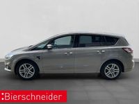 Gebraucht Ford S-MAX Titanium 160 PS (117 kW) 2017 Silber Van / Kleinbus