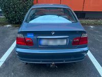 Gebraucht BMW 320 M Sport 170 PS (125 kW) 2001 Blau Limousine