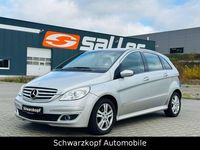 Gebraucht Mercedes B180 116 PS (85 kW) 2007 Silber Van / Kleinbus
