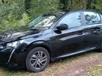 Gebraucht Peugeot 208 Active 101 PS (74 kW) 2021 Schwarz Kleinwagen