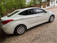 Gebraucht Hyundai Elantra 132 PS (97 kW) 2013 Weiß Limousine