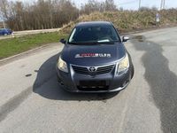 Gebraucht Toyota Avensis Basis 126 PS (92 kW) 2009 Blau Limousine