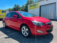 Gebraucht Opel Astra 140 PS (102 kW) 2010 Rot Kleinwagen
