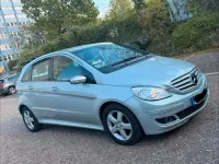 Gebraucht Mercedes B180 109 PS (80 kW) 2008 Grau Van / Kleinbus