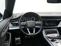 Gebraucht Audi Q8 S-Line 381 PS (280 kW) 2022 Mythosschwarz SUV