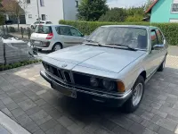 Używany BMW 732 Basis 197 KM (144 kW) 1982 Srebrny Sedan/Limuzyna