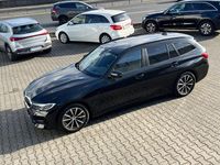 Gebraucht BMW 330e 184 PS (135 kW) 2021 Schwarz Limousine