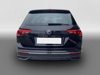 Gebraucht VW Tiguan Active 131 PS (96 kW) 2023 Schwarz SUV