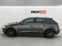 Gebraucht Audi A3 Sport 116 PS (85 kW) 2018 Grau Limousine