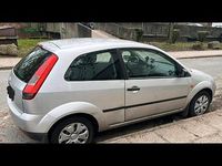 Gebraucht Ford Fiesta 80 PS (58 kW) 2005 Silber Kleinwagen