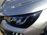 Gebraucht Peugeot 208 Active 101 PS (74 kW) 2024 Metfa artense silber Kleinwagen