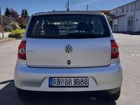 Usata VW Fox Refresh 55 CV (40 kW) 2010 Argento Utilitaria
