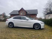 Gebraucht Alfa Romeo Giulia Super 179 PS (131 kW) 2016 Weiß Limousine