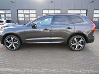 Gebraucht Volvo XC60 Plus 250 PS (183 kW) 2024 Grau SUV