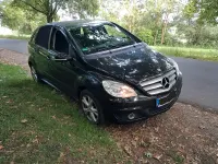 Gebraucht Mercedes B170 116 PS (85 kW) 2008 Schwarz Van / Kleinbus