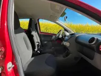 Gebraucht Toyota Aygo 68 PS (50 kW) 2010 Rot Kleinwagen