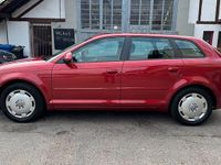 Gebraucht Audi A3 Ambiente 125 PS (91 kW) 2009 Rot Kleinwagen