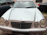 Gebraucht Mercedes E280 204 PS (150 kW) 2001 Limousine