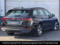 Gebraucht VW Passat 150 PS (110 kW) 2024 Schwarz Kombi