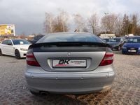 Gebraucht Mercedes C200 163 PS (119 kW) 2004 Iridiumsilber  metalliclack Kleinwagen