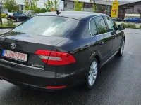 Gebraucht Skoda Superb Exclusive 160 PS (117 kW) 2014 Braun Limousine