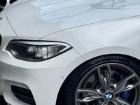 Gebraucht BMW M235 Sport Line 326 PS (239 kW) 2015 Weiß Coupé