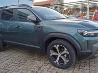 Neu Dacia Duster Journey 101 PS (74 kW) 2025 Zederngrün SUV