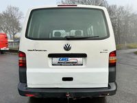 Gebraucht VW Transporter 131 PS (96 kW) 2005 Grau Van