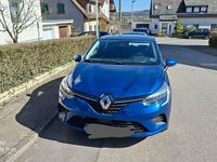Gebraucht Renault Clio V SE 90 PS (66 kW) 2021 Blau Limousine
