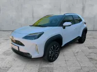 Neu Toyota Yaris Cross 131 PS (96 kW) 2026 Weiß SUV