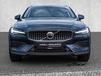Gebraucht Volvo V60 CC Plus 197 PS (144 kW) 2024 Denim blue / metallic Kombi