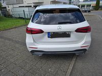 Gebraucht Mercedes B180 116 PS (85 kW) 2019 Weiß Van / Kleinbus