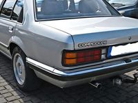 Gebraucht Opel Commodore 116 PS (85 kW) 1982 Silber Limousine