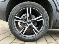 Gebraucht Volvo XC40 Plus 163 PS (119 kW) 2024 Onyx schwarz SUV