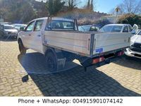 Gebraucht Toyota HiLux Edition 171 PS (125 kW) 2007 Silber metallic Pickup