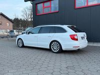 Gebraucht Skoda Superb 140 PS (102 kW) 2013 Weiß Kombi