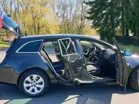 Gebraucht Opel Insignia 132 PS (97 kW) 2010 Schwarz Kombi