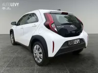 Gebraucht Toyota Aygo Play 72 PS (52 kW) 2024 Weiß Kleinwagen