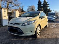 Gebraucht Ford Fiesta Trend 82 PS (60 kW) 2009 Grün Kleinwagen
