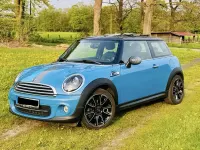 Usata Mini Cooper 122 CV (89 kW) 2012 Blu Utilitaria