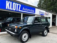 Gebraucht Lada Urban 83 PS (61 kW) 2017 Grün SUV