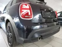 Używany Mini Cooper Classic 136 KM (100 kW) 2021 Czarny Hatchback
