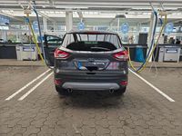 Gebraucht Ford Kuga Titanium 150 PS (110 kW) 2016 Grau SUV