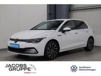 Second-hand VW Golf VIII Style 131 CP (96 kW) 2023 Alb Berlinǎ